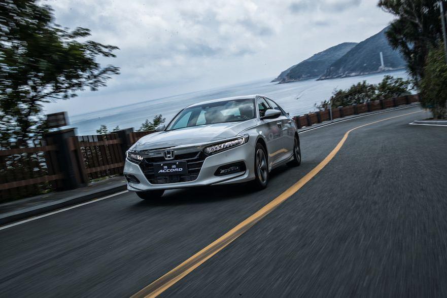 更早熟的年轻人，遇上了更年轻的雅阁