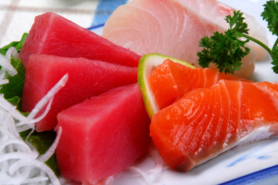日本人吃生鱼片,不怕寄生虫?其实他们对付寄生