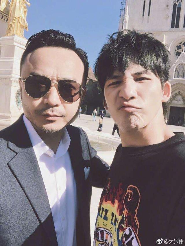 汪涵生日杨乐乐秀恩爱,众明星送祝福,谢娜微博