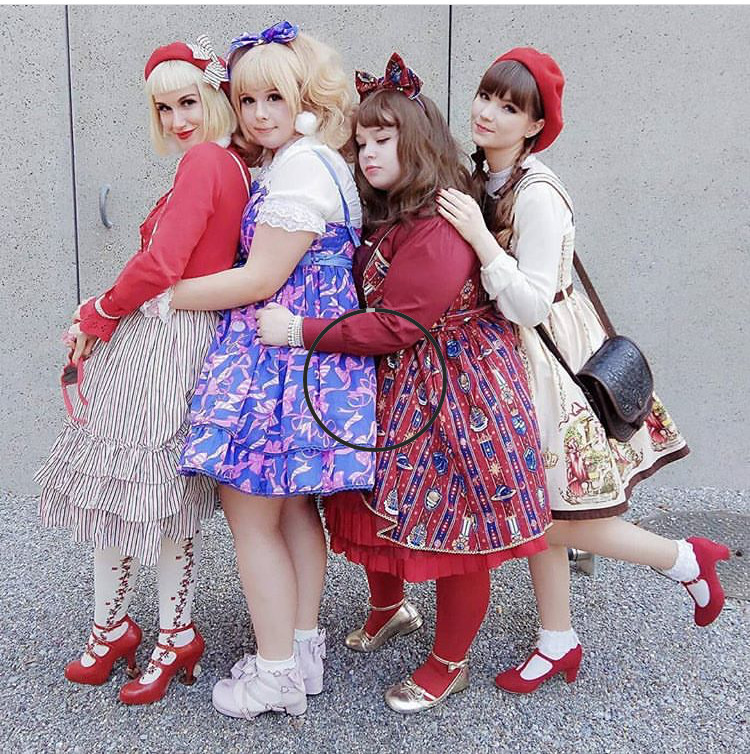 这位体重150斤胖lo娘,把洛丽塔洋装穿得美极了