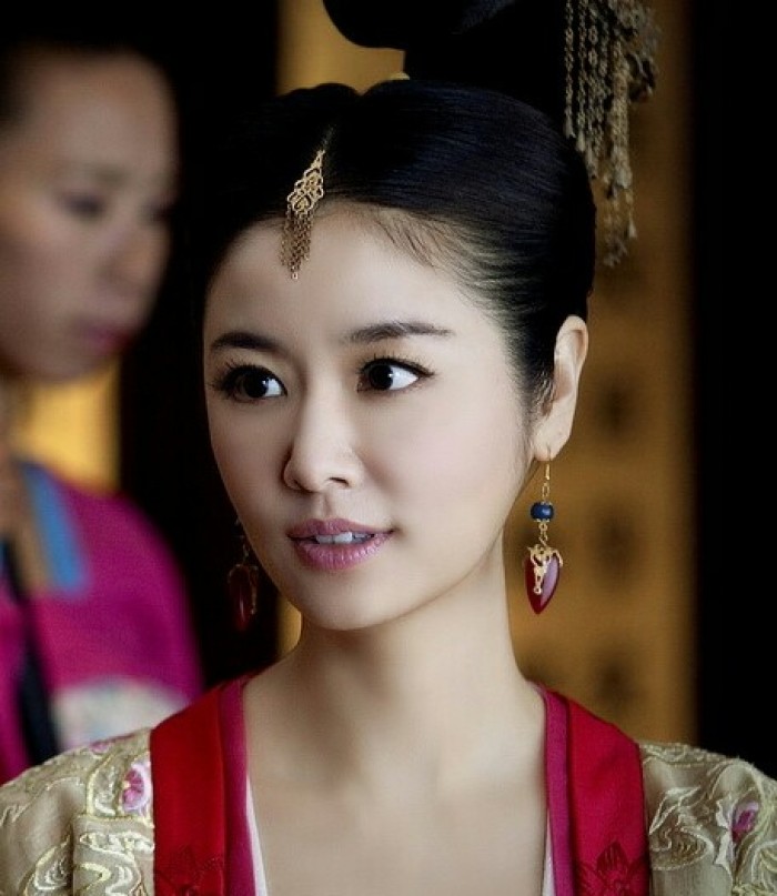 最喜欢装嫩的女星！六十岁刘晓庆演十六岁的傻丫头！还有她！