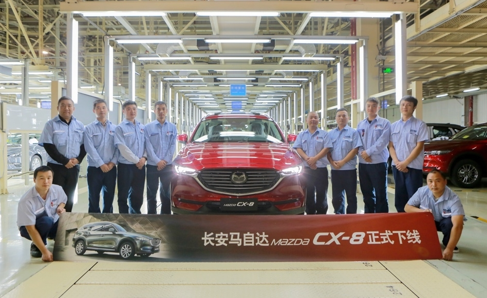 轴距接近3米,身材超过汉兰达,大7座中型SUV再添新丁
