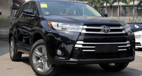 丰田汉兰达SUV，售23.98万，2.0T动力