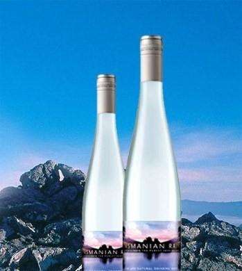 世上最贵的10大矿泉水,图1水源需在天空捕获,比尔盖茨