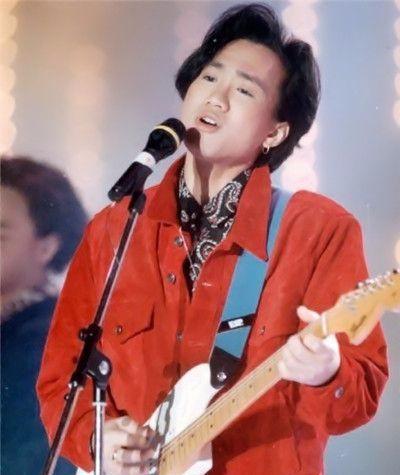 你是因为啥喜欢黄家驹? 才华长相声音还是他这