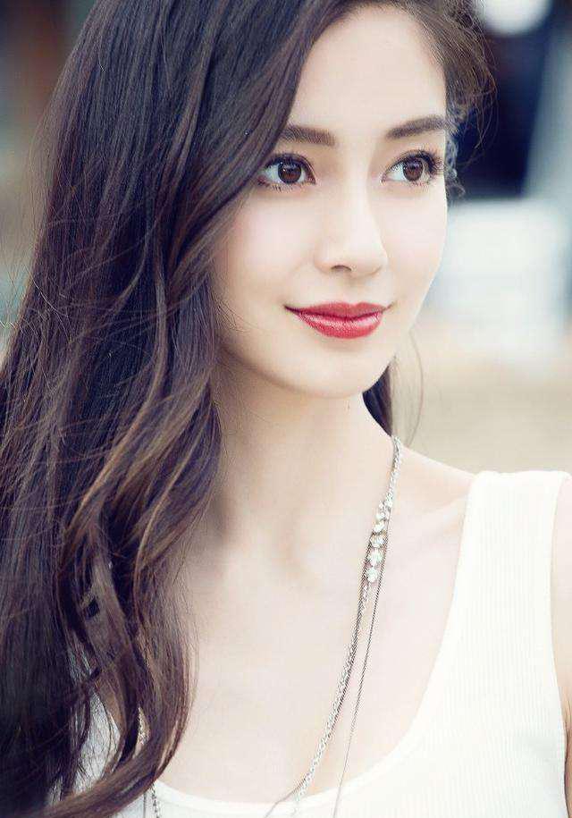 网友评选出十大最讨厌女星, 杨颖排第三, 关晓彤