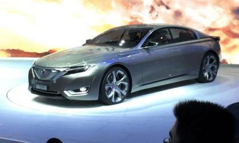 国产B级轿跑最强王者仅售10万! 起亚K5、雅阁, 见到它都得靠边站