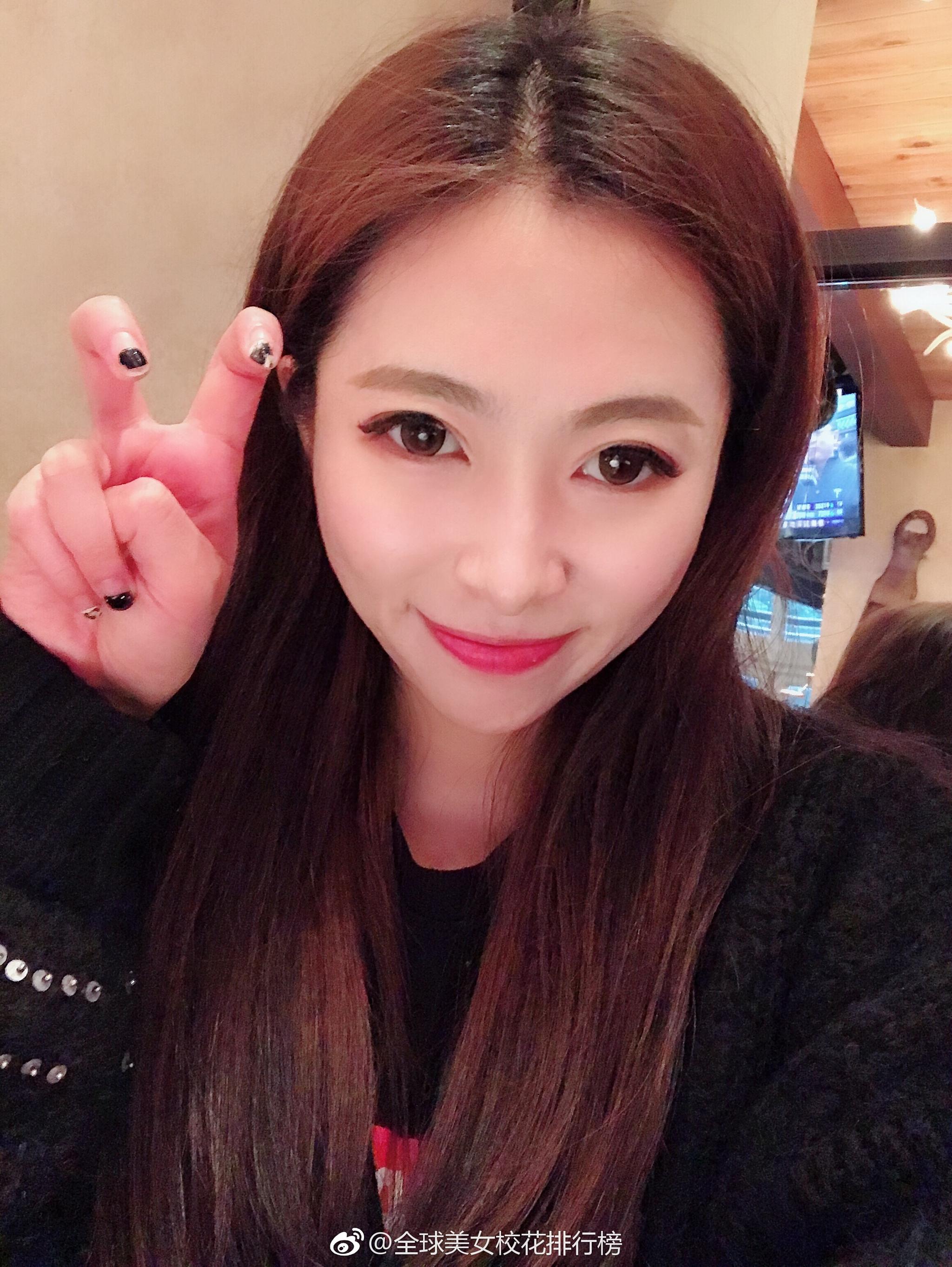 美女校花 北京城市学院表演系 喜欢旅游 唱歌 游