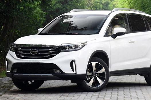 传祺GS4中期改款8.98万起售新增10寸中控屏LED大灯，对标H6博越