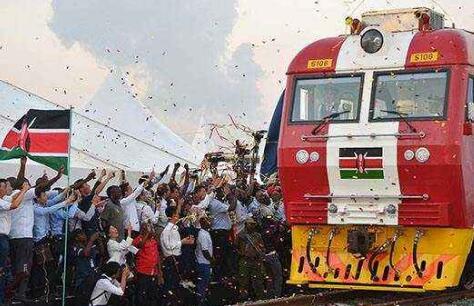 为什么中国在非洲无偿修建铁路? 说出来你都