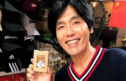 崔成国图片_纵览新闻