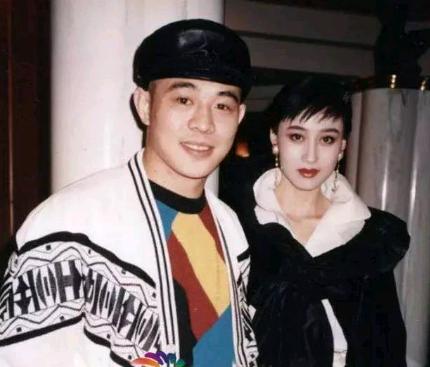 利智年轻时性感照曝光,终于明白为什么李连杰