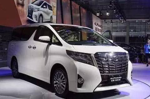 众泰也得管它叫一声师父，埃尔法看到这台国产车后瞬间懵了，网友