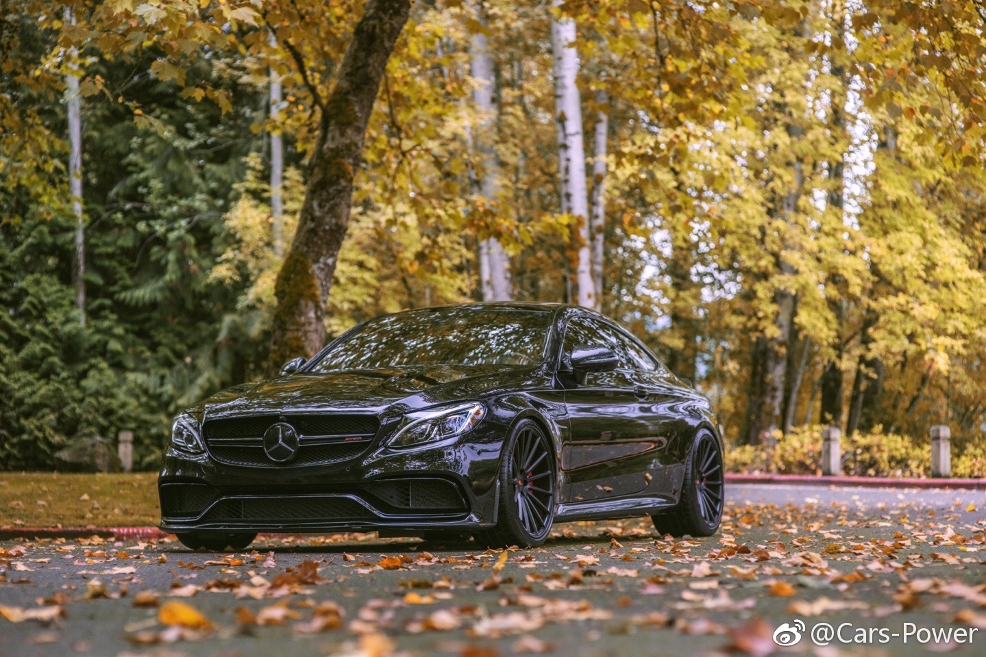 黑武士-奔驰C63S AMG Coupe