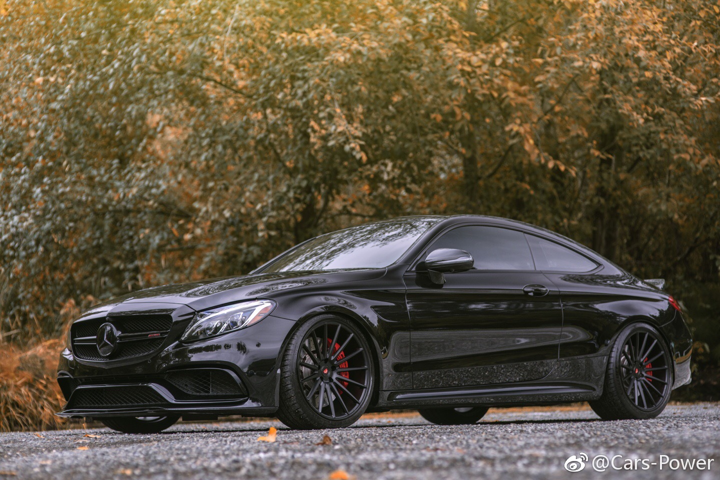 黑武士-奔驰C63S AMG Coupe