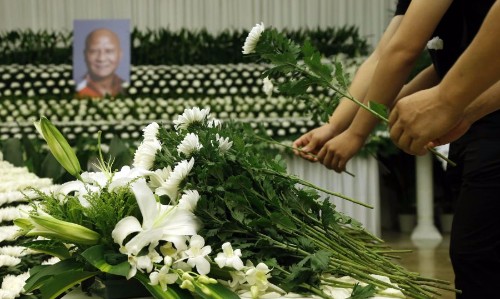 计春华去世图片