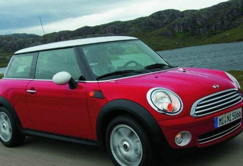 国内四大伪豪车，图一十足伪豪车，图四女星们开它嫌丢人