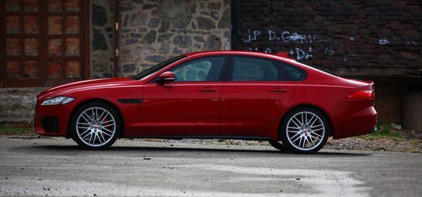 车长5米1, 轴距3米1, 6秒破百, 换挡旋钮, 还要啥A6