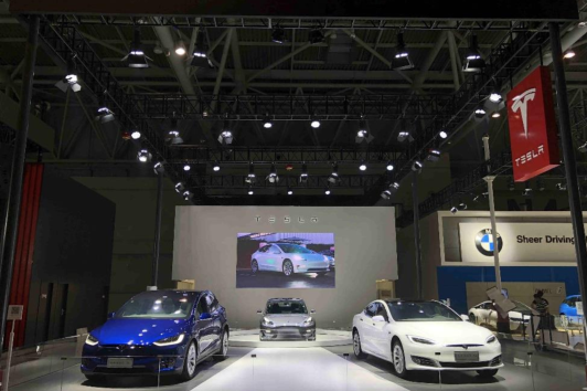特斯拉闪耀重庆车展，Model 3首次亮相山城