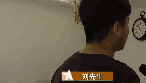 1.6万购买三星电视机,一个月换了4块屏幕,消费