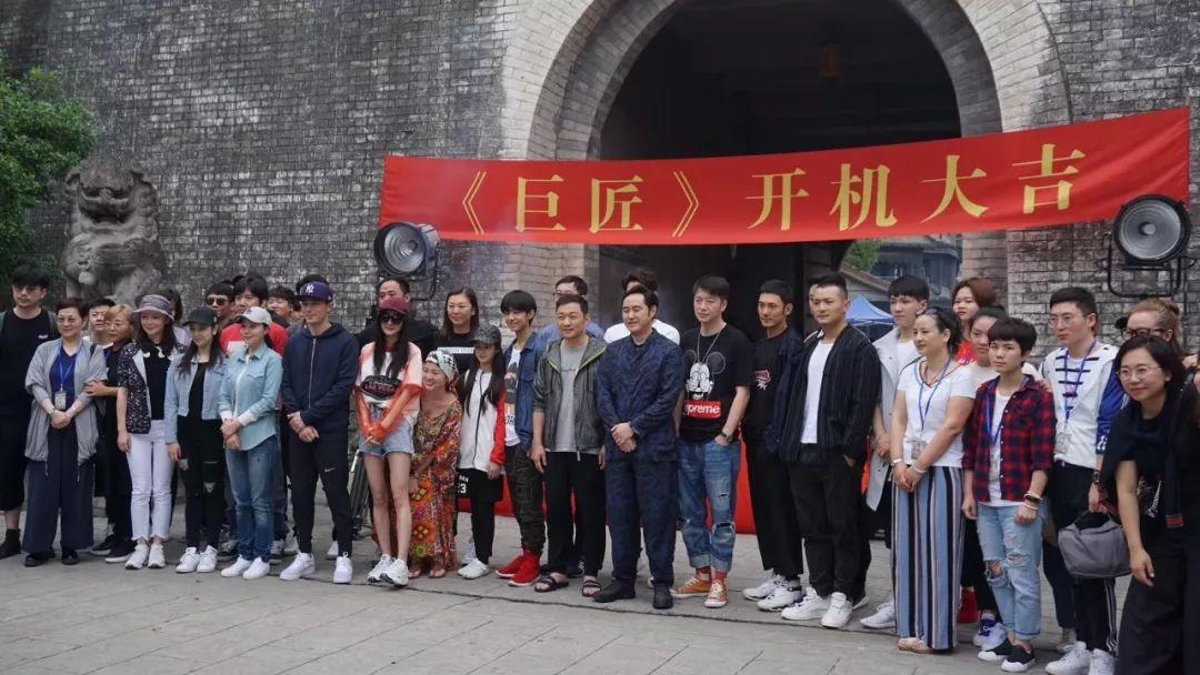 杨幂霍建华巨匠,黄景瑜马思纯新电影!5月开机