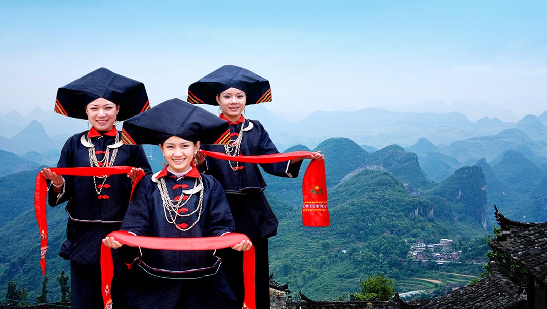 广西壮族有多少人口_广西壮族建筑都有哪些