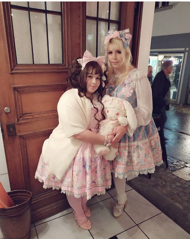 这位体重150斤胖lo娘,把洛丽塔洋装穿得美极了