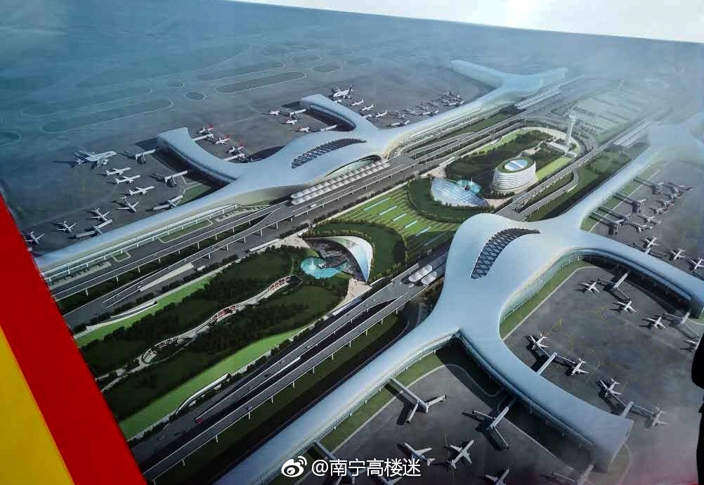 中南局组织南宁吴圩机场净空一体化图审查与协调工作