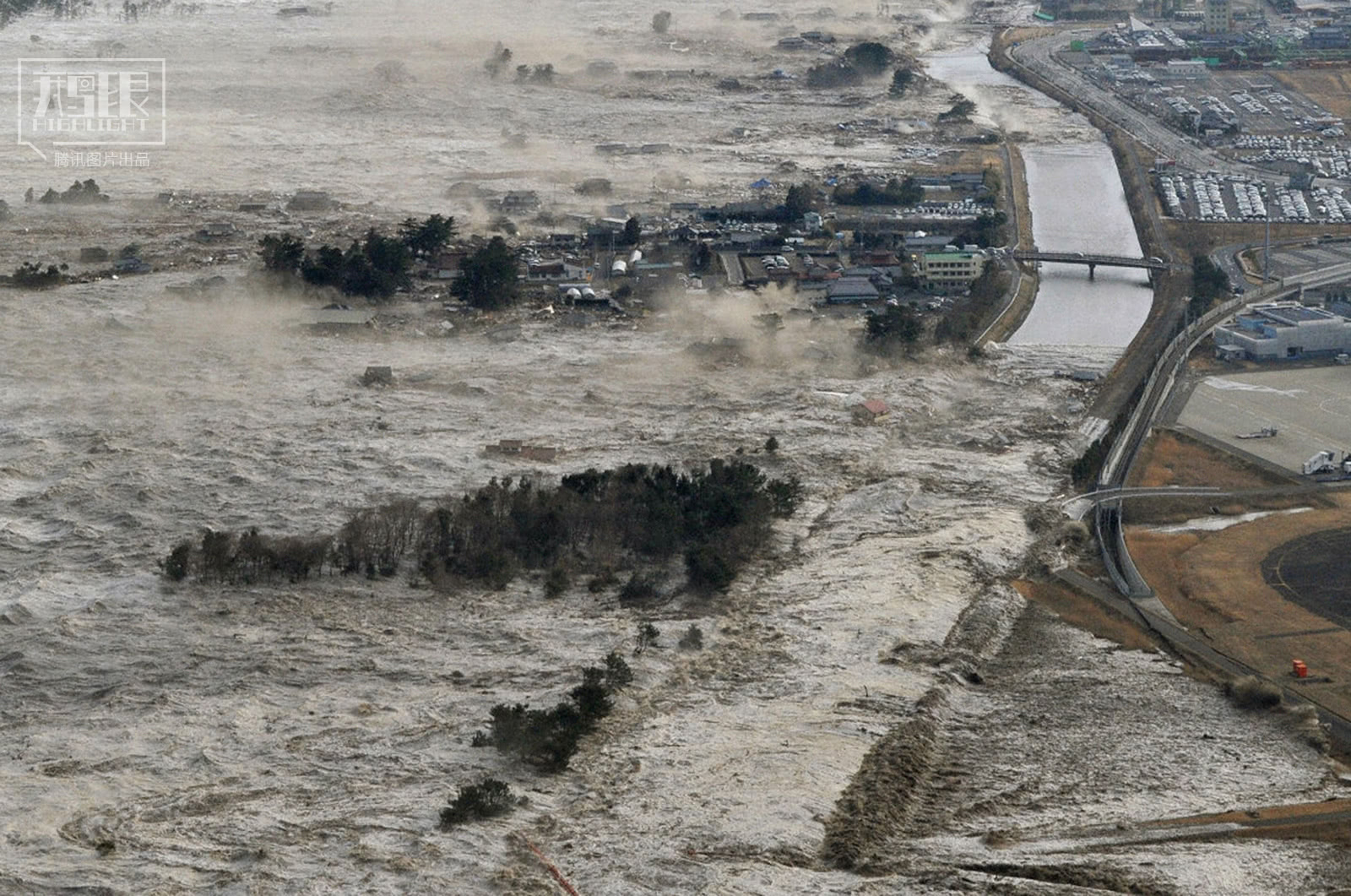日本东北大地震七年后建12米高墙防海啸