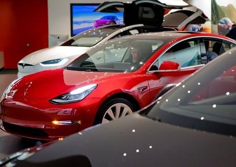 特斯拉产线战略性停摆，是为了提升生产效率还是另有隐情？