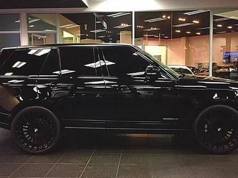 19岁拥有布加迪，22岁坐拥无数豪车，富二代再努力也只有望尘莫及