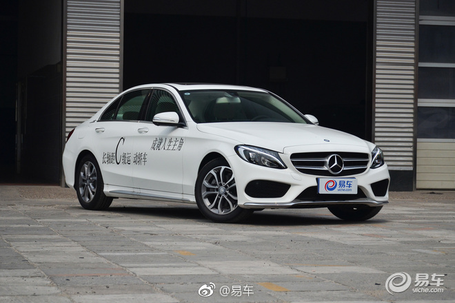 本人女，微商，现在开2015款凯越，油耗经济，就是有点老了