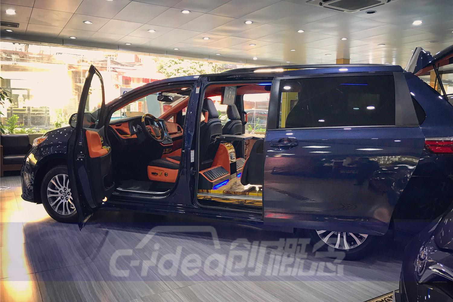 首发丰田塞纳个性商务内饰，兴万创改装亮相深圳车展！