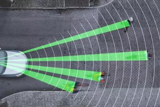 不争先的北欧沃尔沃，却在自动驾驶方面立下了一个Flag