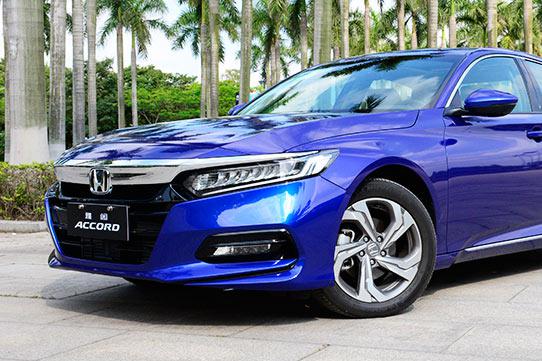 拒绝本田大法洗脑，VTEC黑科技上身的十代雅阁，1.5T够用吗？