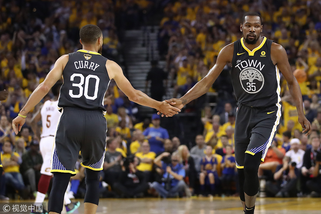 金州裁判队?库里场均2.8罚联盟第47 逆转火箭