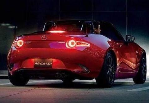 马自达敞篷跑车 配置超强 日本价格不足15万 国内34万 该不该买