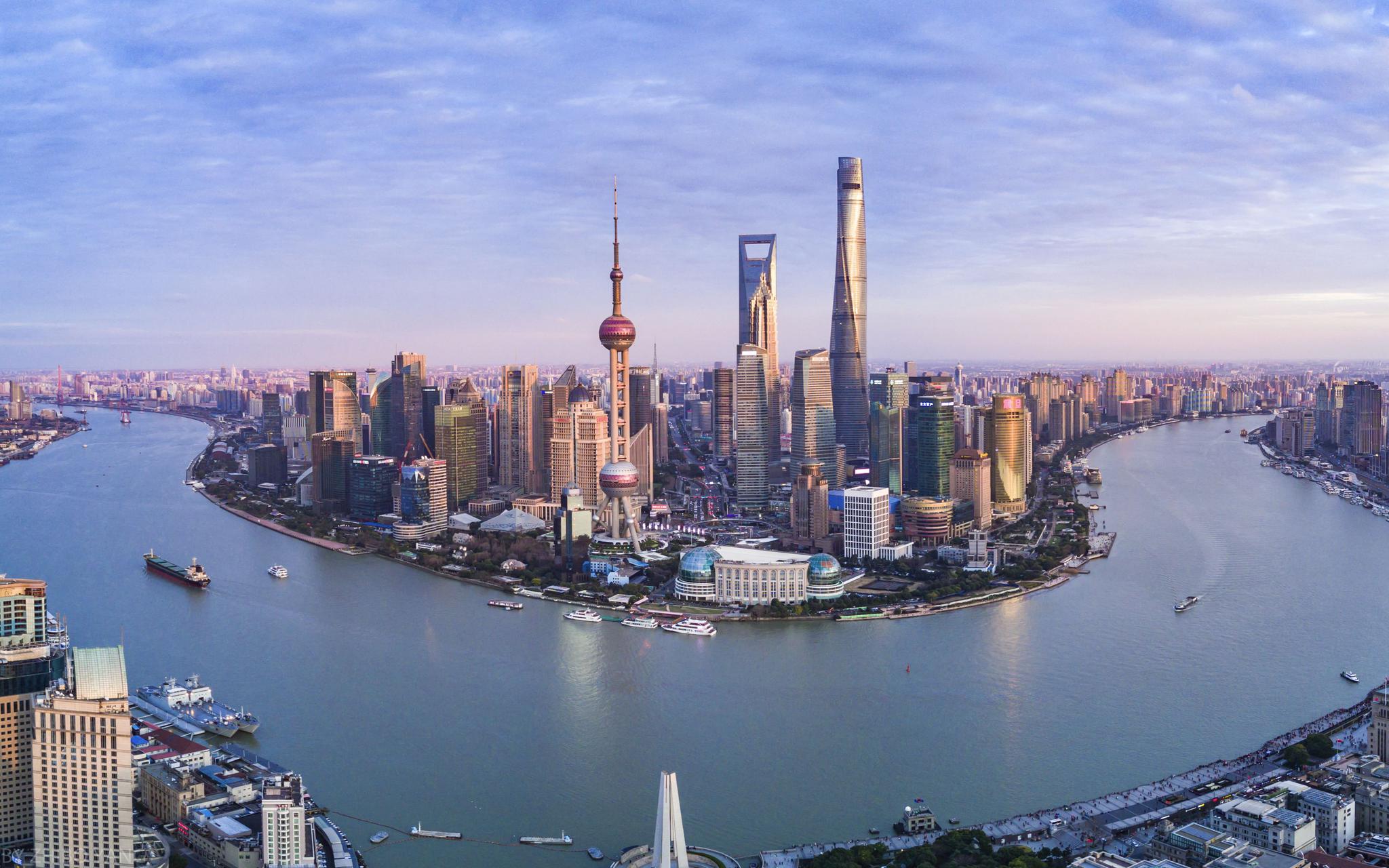中国正在快速发展的4座大城市,在未来有望晋升世界一线城市