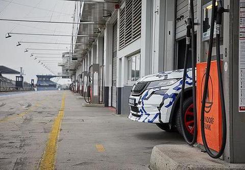 全的球最速7座SUV诞生,不是奔驰宝马,而是斯柯达!