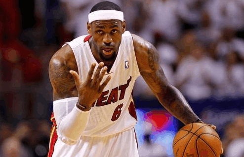 2010年詹姆斯决定1.0, 其实那一年他是被骑士