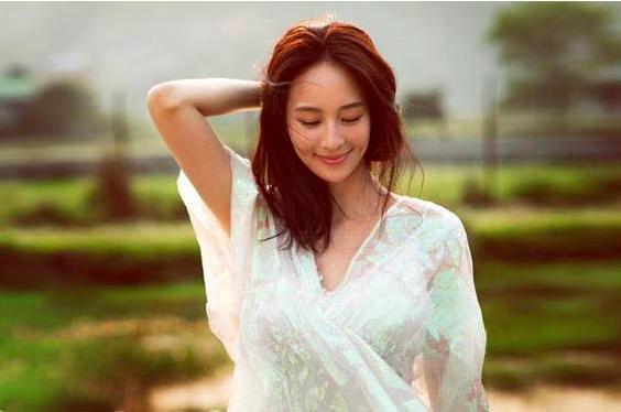 气质最好的女星，第四位出自书香门第，而她不愧是富家千金！