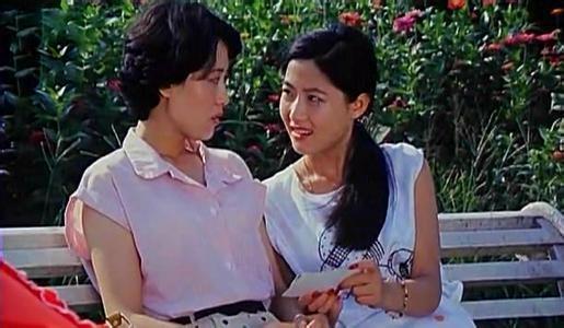 年轻时貌美如花，20岁就拿影后，嫁世界冠军后隐退，女儿漂亮随她