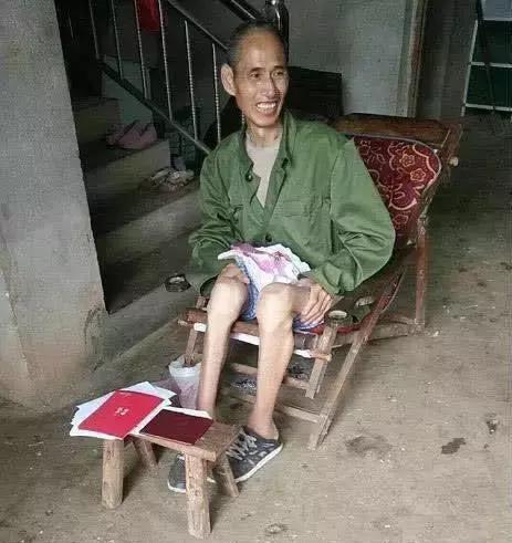 袁立真实身份强大背景曝光,怪不得手撕华谊后