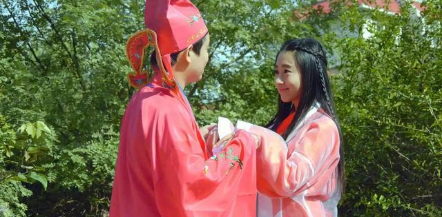 85后鬼天堂拍奇幻搞笑导演大网络《毛骗》赛末点lol电影电影图片