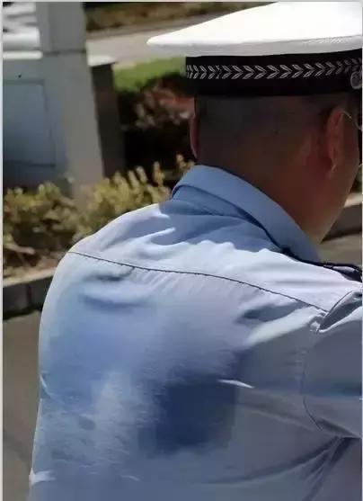 陇西最美女交警！