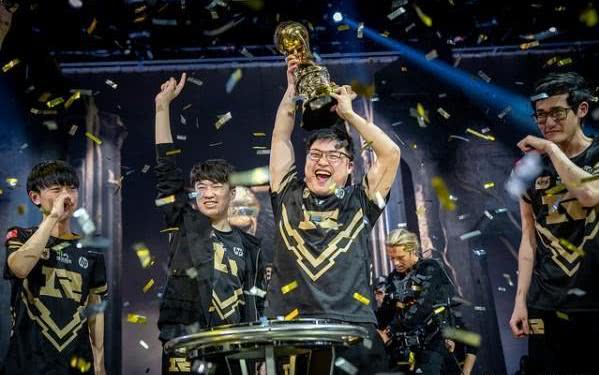 上市的虎牙不及他被看好?德玛西亚杯独家转播