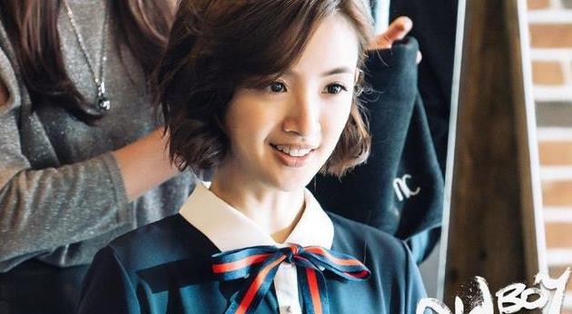 林依晨化身带货女王,看《老男孩》中她的各种