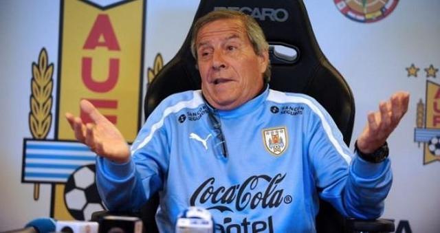 世界杯巡礼:乌拉圭双锋闪耀小组出线不难 黄金