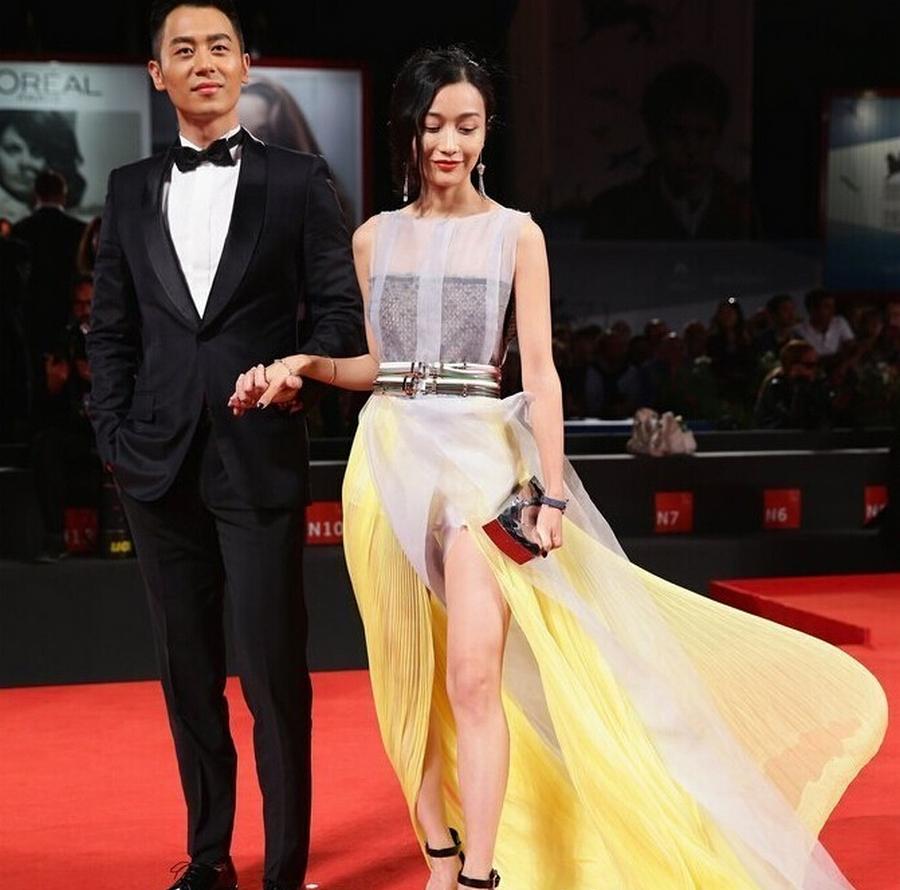 朱亚文晒妻子沈佳妮生二胎，网友:朱亚文的地位又要下降了!