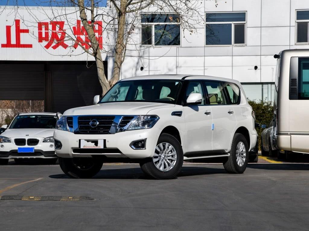 空间吊打途昂！性价比远胜大切诺基，7AT配V6，不足52万！